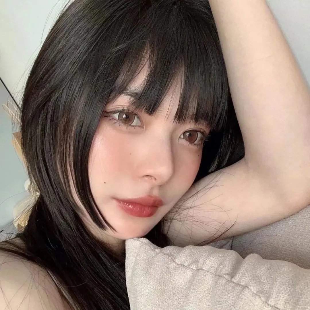 群蛇出洞